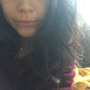 Meet your Posher, Claudia